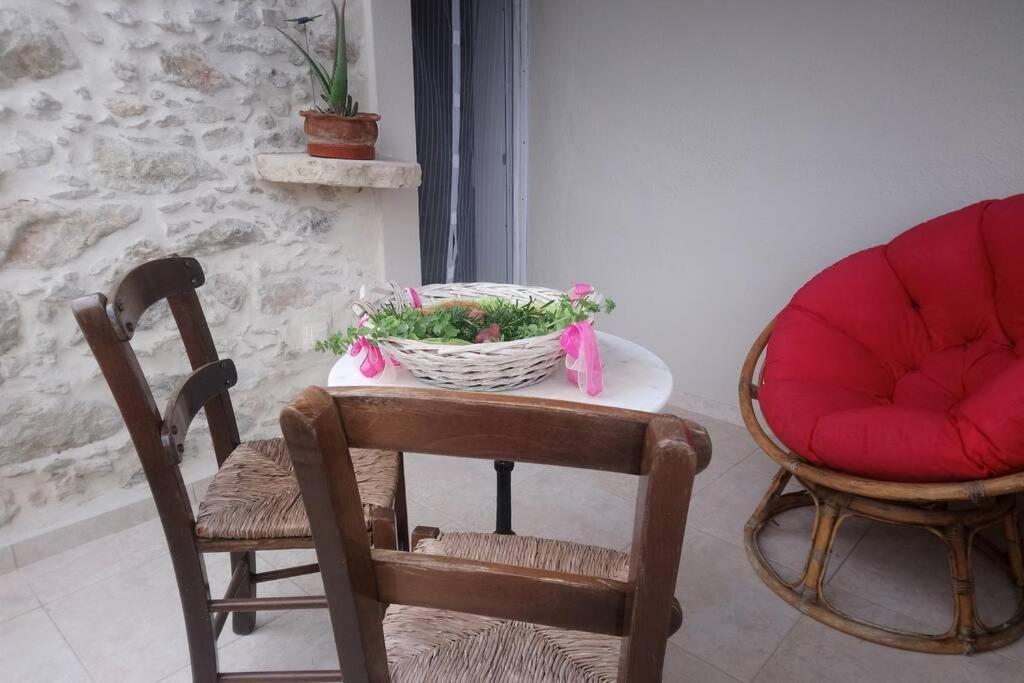 Eirini'S Traditional House Lístaros Dış mekan fotoğraf